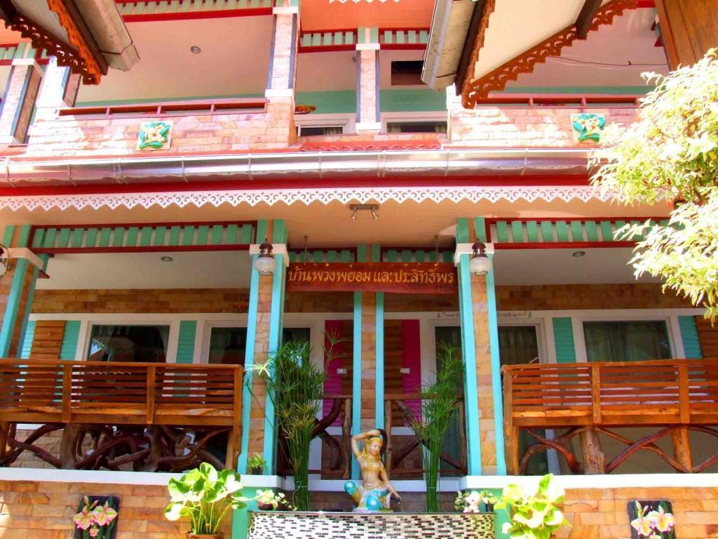 Hotel Baan Virog Koh Larn Exterior foto